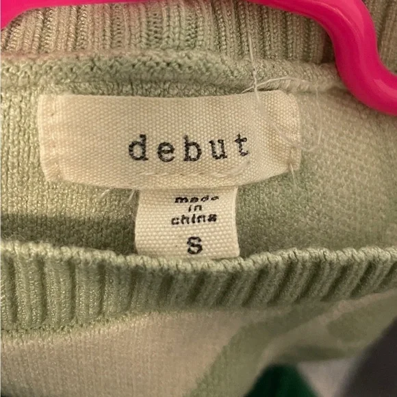 Debut | Cropped Sweater - Picture 3 of 7